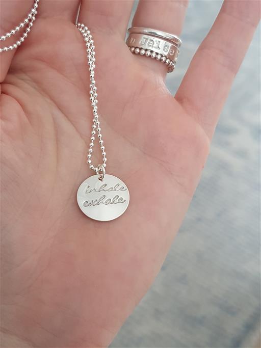 zilveren ketting inhale exhale