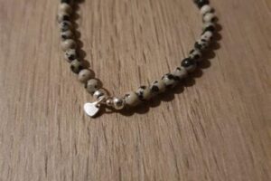 Armbandje van zilver met Jaspis kralen